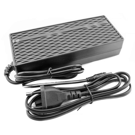 SXT Ladegert 41,5 V / 3,0 A passend fr das Modell SXT Light Plus V - eKFV Version