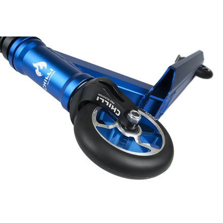 Chilli 5100 Blau Stuntscooter